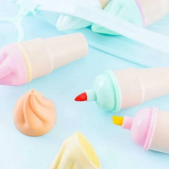 Ice Cream Highlighter Set – Kawaii Pastel Marker Pens (6 Colors)