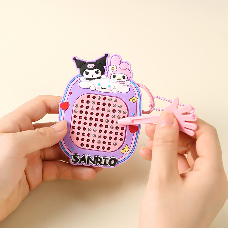 Kawaii magnetic drawing keychain