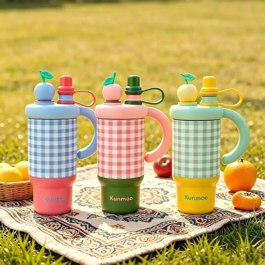 Kawaii Gingham Apple Water Bottle with Straw & Handle – Cute Reusable Bottle