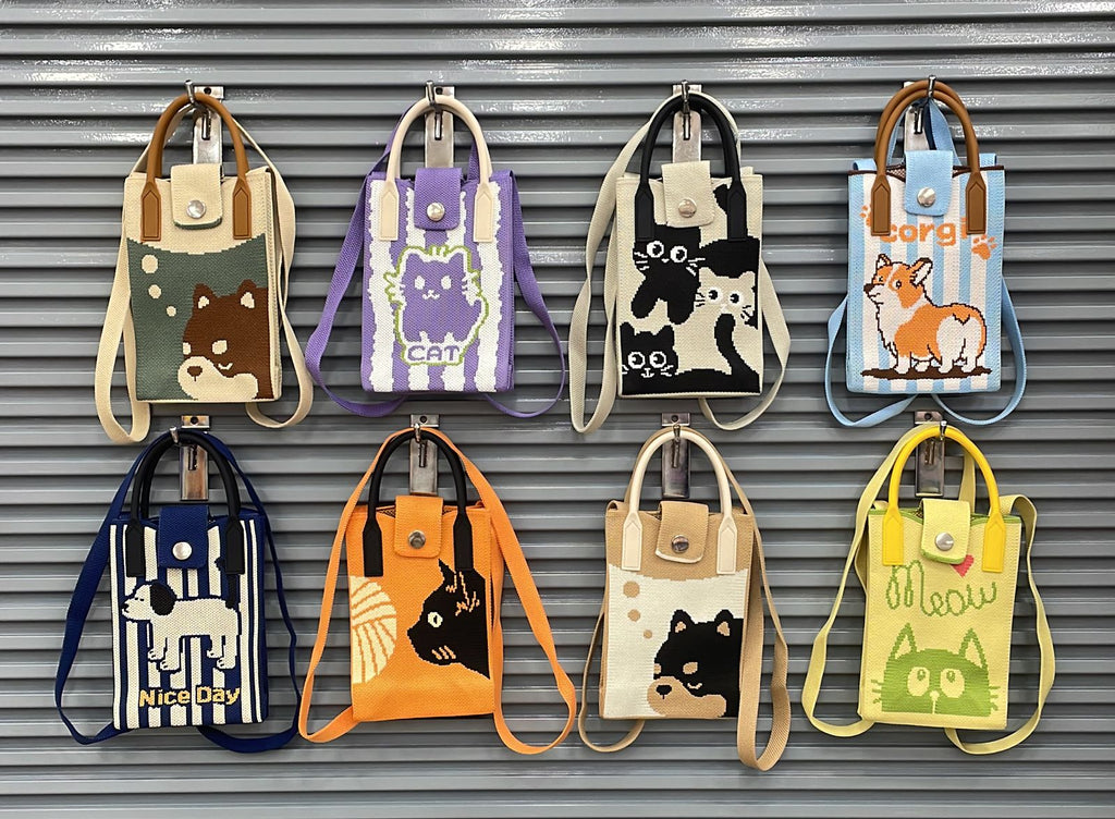 Knitted mobile pouch sling bag