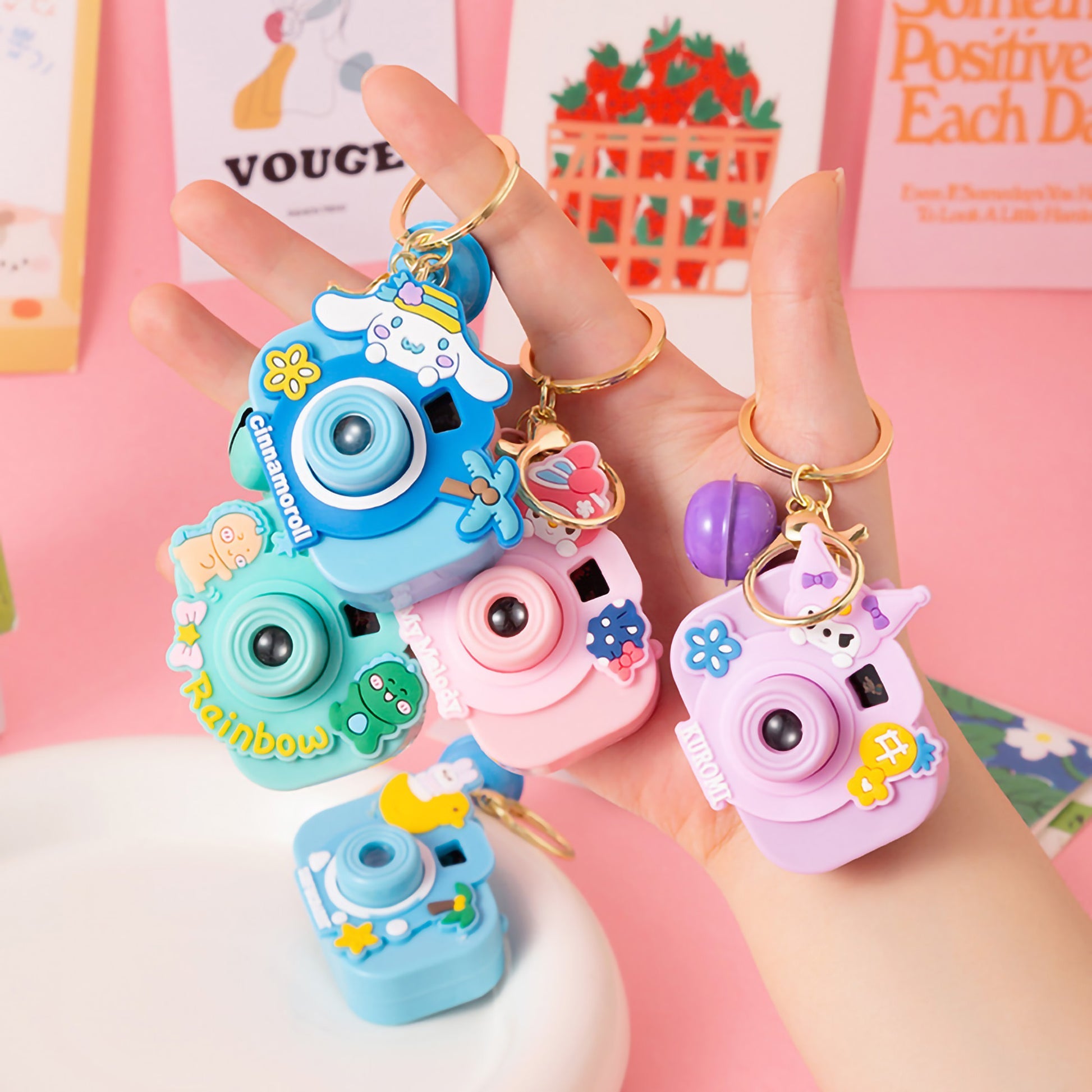 Mini projector keychain